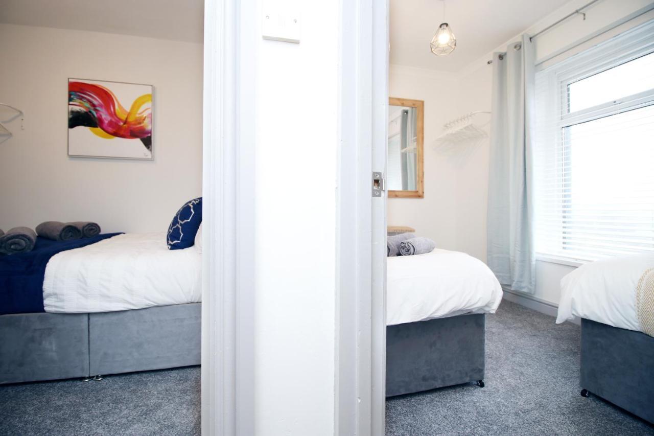 Sleeps 6, Smart Tv'S, Parking Swansea & Morriston Hospital Leilighet Eksteriør bilde