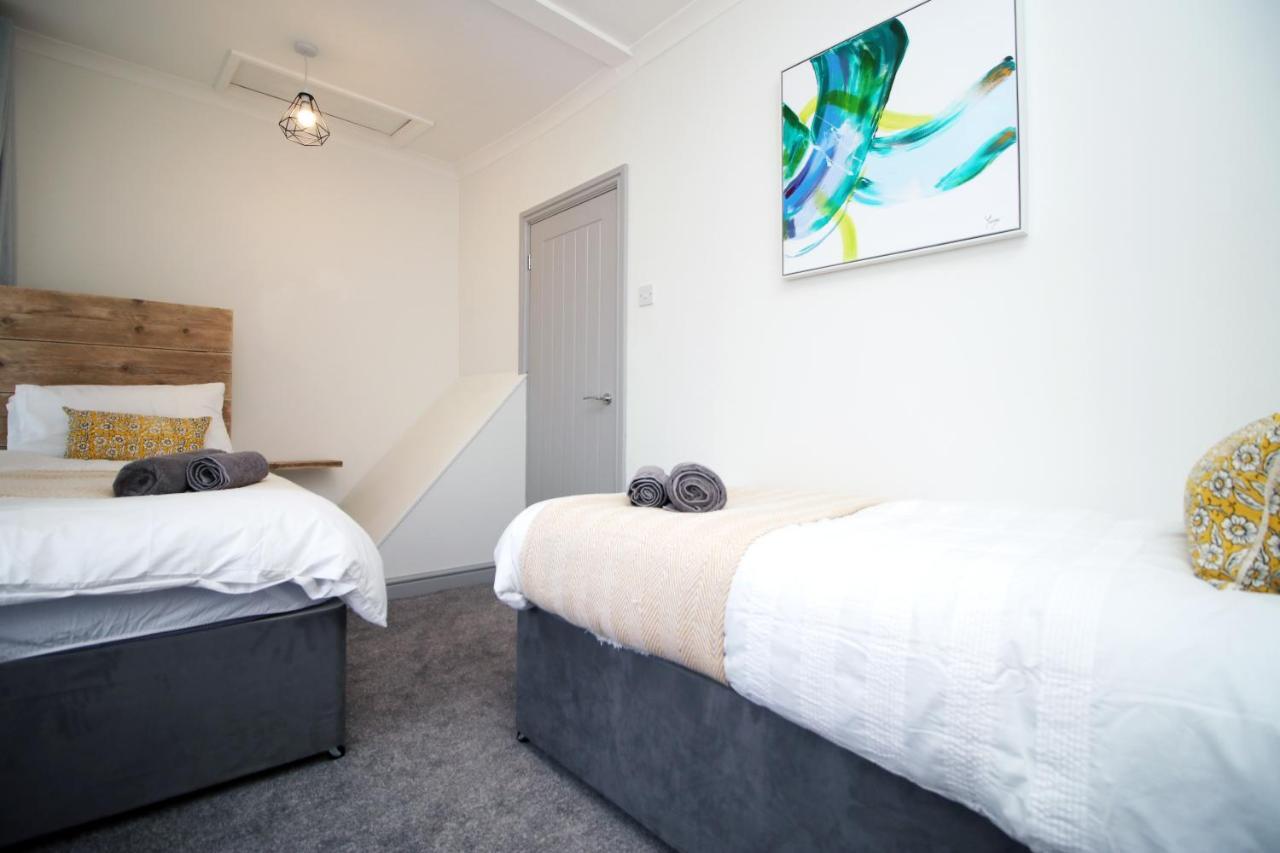 Sleeps 6, Smart Tv'S, Parking Swansea & Morriston Hospital Leilighet Eksteriør bilde